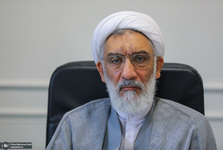 مصطفی پورمحمدی: سایه جنگ کم شده، اما هنوز هوشیاری لازم است/ بعد از جنگ، توان امنیتی و نظامی کشور افزایش یافته است/ مذاکره را رد نکرده‌ایم، اما طرف مقابل «نامیزان» است/ بخش بزرگی از بحران‌ها «داخلی» است/ رابطه با روسیه و چین ضرورت است، نه اجبار