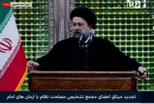 سید حسن خمینی: حکومت باید به عموم مردم توجه کند/  مردم باید شریک در قدرت باشند/ بسیاری از جمهوری اسلامی منتفع شده اند، اما در روز مبادا پای اصل جمهوری اسلامی نایستادند/ دشمنان امروز از هر سو آمده اند، اما اگر همه با هم باشیم بسیار قوی هستیم