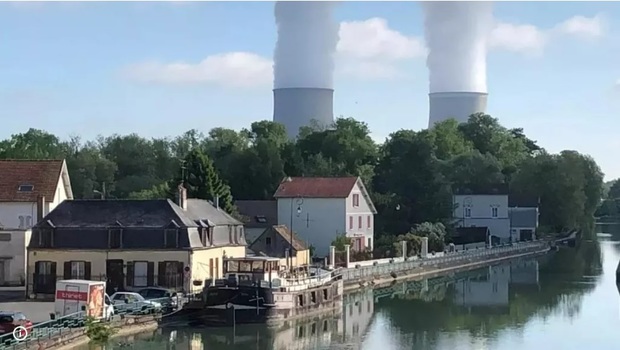 توقف فعالیت نیروگاه‌های هسته‌ای سوئیس و فرانسه در پی گرمای شدید 