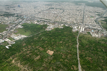 استاندار خواستار احداث کانال آبرسانی در باغستان سنتی قزوین شد