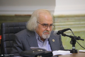 محفل ادبی با حضور استاد مجاهدی در مجتمع یادگار امام (س) قم