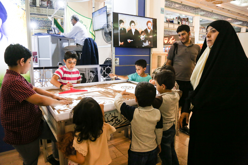 غرفه موسسه تنظیم و نشر آثار امام خمینی(س) در بیست و هفتمین نمایشگاه بین‌المللی قرآن کریم