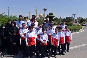 بدرقه 22 هزار امدادگر هلال احمر از جوار حرم امام خمینی (س)