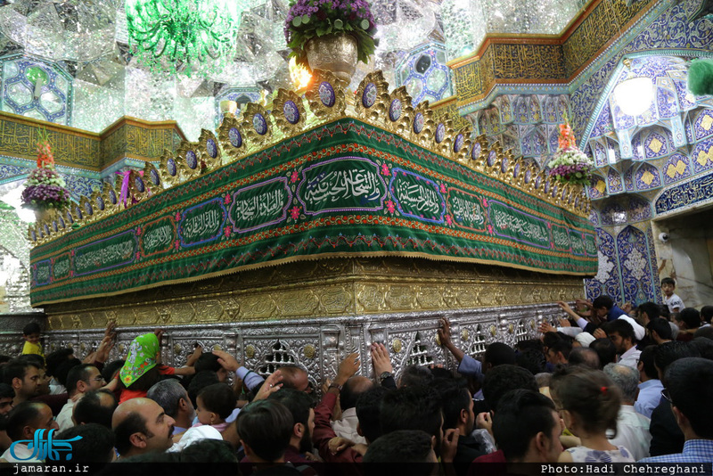 حال و هوای حرم کریمه اهل بیت(ع) در شب میلاد امام رضا(ع)