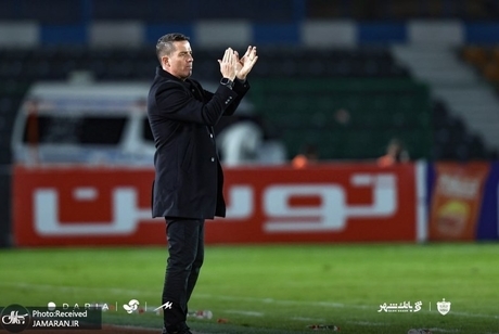 واکنش اوسمار به پوشیدن لباس تیره در بازی ها!