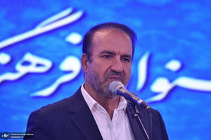 مراسم تجلیل از دانش آموزان برگزیده فرهنگی، هنری و قرآن، عترت و نماز منطقه 19