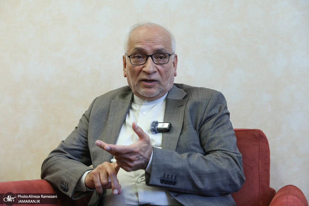 حسین مرعشی: انتظار می‌رود، آقای شریعتمداری نسبت به بزرگان کشور مودبانه‌تر رفتار کند