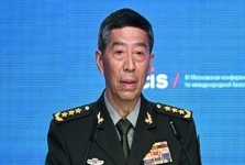 وزرای دفاع سابق و اسبق چین از حزب کمونیست حاکم اخراج شد