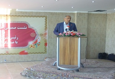 صنعتگران شهرضا، رفع مشکلات بانکی و مالیاتی خود را خواستار شدند