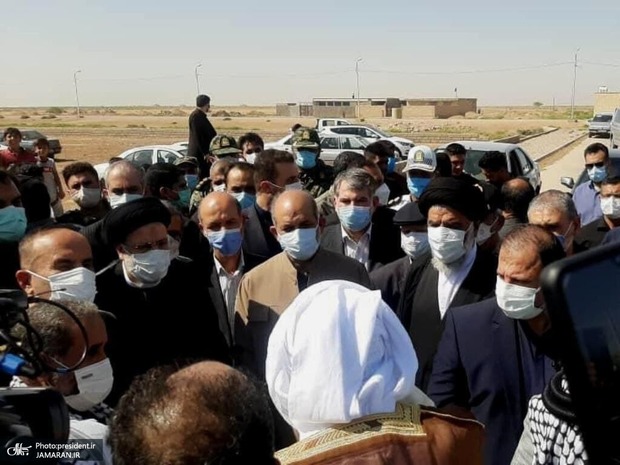 رئیسی برای بررسی وضعیت زلزله زدگان اندیکا به خوزستان رفت