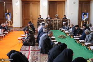 محفل انس با قرآن در بیت تاریخی حضرت امام در خمین