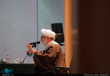 نشست سیاست ورزی و حقوق شهروندی زنان از منظر حقوق اسلام و حقوق بشر