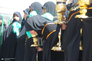 دسته عزاداری خادمین حرم حضرت معصومه (س) در روز شهادت امام رضا (ع)