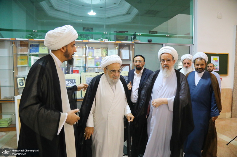 پیش همایش مرجع مجاهد در قم