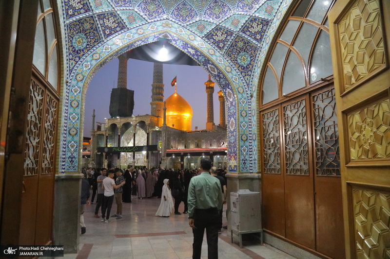 مراسم تعویض پرچم حرم حضرت معصومه (س) در شب اول ماه محرم‎‎