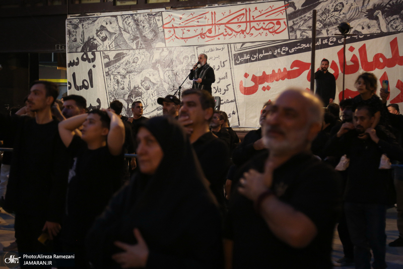 مراسم خیمه سوزان در میدان امام حسین (ع)