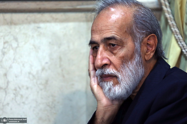 نصرت‌‌الله تاجیک، دیپلمات : چین و روسیه می‌توانند مانع اجرای مکانیسم ماشه شوند/ اروپا از مکانیسم ماشه به عنوان ابزاری برای امتیازگیری از آمریکا استفاده می‌کند/ عدم پذیرش پیشنهاد اروپا برای تمدید ۶ ماهه اجرای مکانیسم ماشه عاقلانه بود