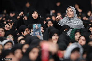 عزاداری هیئت‌های دانشجویی به مناسبت اربعین در حسینیه امام خمینی