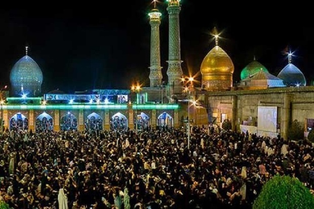 نور رمضان در قبله تهران