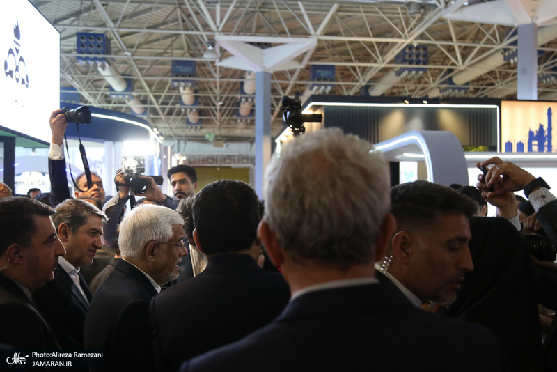 حضور عارف در نمایشگاه دستاوردهای صادراتی ایران