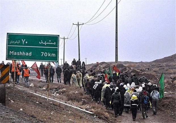 درمان رایگان زائران پیاده رضوی آغاز شد