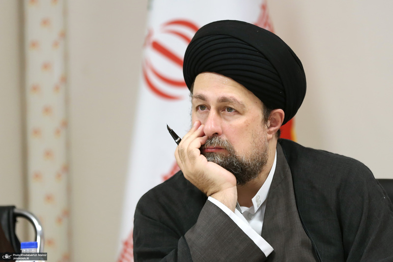 آیین رونمایی  از فصلنامه گواه در مرکز اسناد انقلاب اسلامی