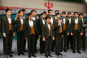 دیدار جمعی از رأی اولی‌ها و خانواده‌های شهدا با رهبر معظم انقلاب