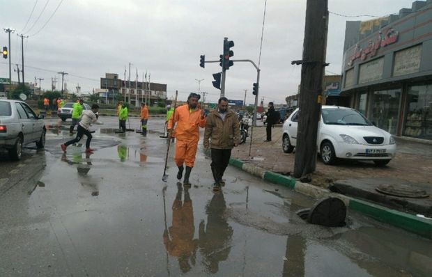 نیروهای مدیریت شهری ارومیه برای حل مشکلات ناشی از بارشها آمادگی کامل دارند
