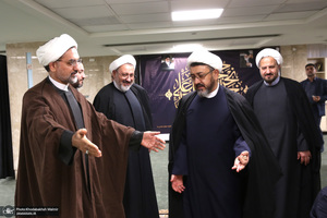 نشست بررسی زمینه‌های حضور فرهنگی و هنری موسسه تنظیم و نشر آثار امام خمینی (س) در عراق