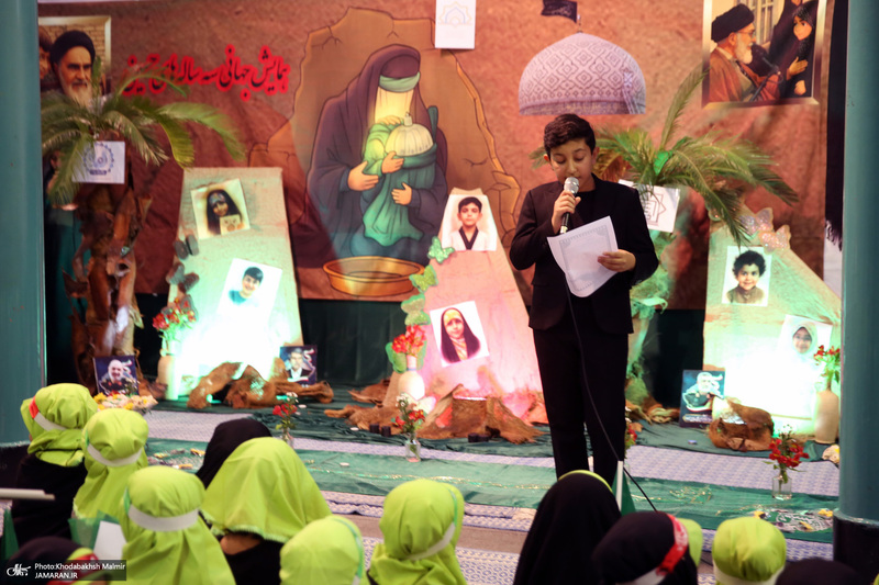 همایش جهانی سه ساله های حسینی در حسینیه جماران 1