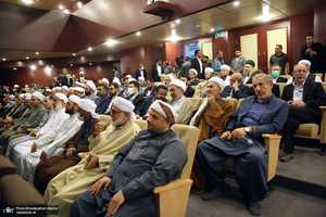 دیدار میهمانان سی و ششمین کنفرانس وحدت اسلامی با سید حسن خمینی