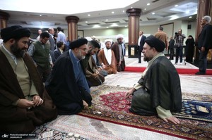 دیدار رئیس و کارکنان سازمان اوقاف و امور خیریه با سید حسن خمینی