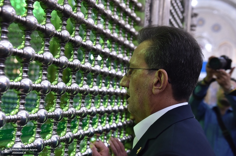 تجدید میثاق مدیرعامل و کارکنان سازمان بنادر و دریانوردی با آرمان های حضرت امام (س)