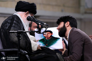 دیدار جمعی از دانشجویان و نمایندگان تشکلهای دانشجویی با رهبر معظم انقلاب اسلامی