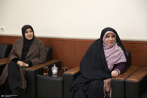 دیدار دکتر ظریف  معاون راهبردی رئیس جمهور و جمعی از مدیران با سید حسن خمینی