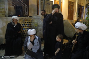 مراسم عزاداری دهه اول ماه صفر در بیت مرحوم آیت الله شاه آبادی‎