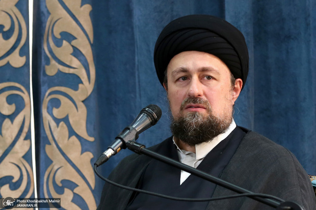 سید حسن خمینی: نتیجه جمهوری اسلامی باید زندگی بهتر یکایک مردم باشد/ عقلانیت باید در جوهره انقلابی بودن باشد/ انقلابی بودن به فریاد بلندتر، مشت گره تر و چشم خشمناک تر نیست