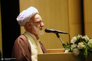 آئین افتتاح هفته فرهنگی «بر آستان آفتاب» در بیت تاریخی امام