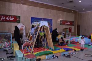 خدمت‌رسانی آستان حضرت امام خمینی(س) به زائران مراسم بدرقه و تشییع رهبر شهید