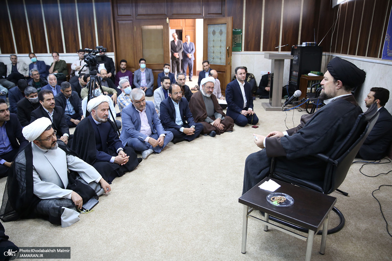 دیدار نوروزی سید حسن خمینی با کارکنان موسسه تنظیم و نشر آثار امام خمینی (س)