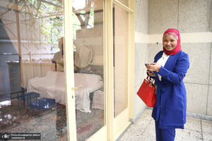 بازدید مشاور رسانه ای رئیس جمهور کشور کنگواز بیت امام خمینی (س) در چماران