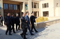 بر آستان آفتاب