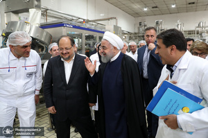 بازدید رئیس جمهور از مجموعه تولیدی شرکت صنایع شیر ایران