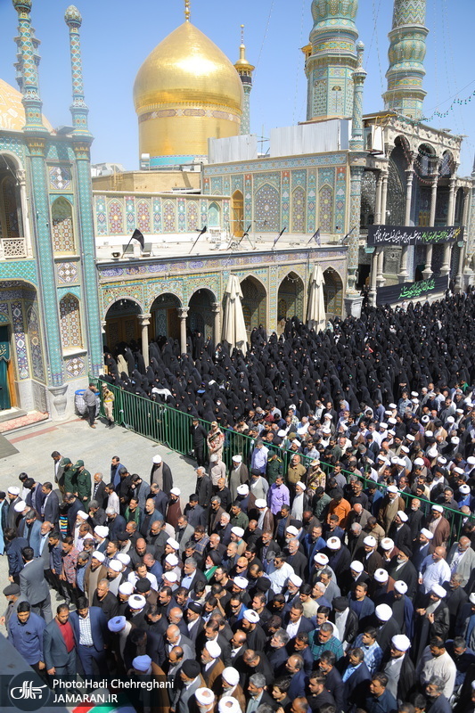 تشییع مرحوم آیت الله عباسعلی سلیمانی (ره) در حرم مظهر حضرت معصومه (س)