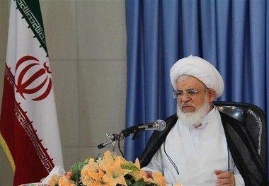 امام جمعه یزد: انقلاب اسلامی ادامه مسیر انبیای الهی در طول تاریخ است