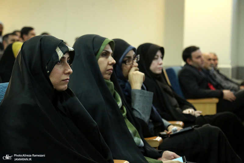 مراسم تجلیل از پژوهشگران برتر پژوهشکده امام خمینی(س) و انقلاب اسلامی