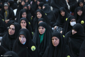 مراسم بیست‌و‌نهمین سالگرد ارتحال حاج سید احمد خمینی و بزرگداشت آیت‌الله بجنوردی در حرم امام