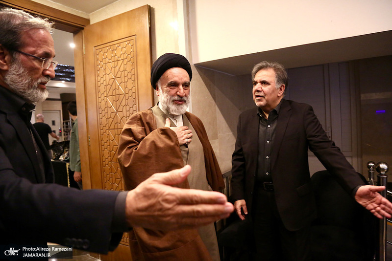 مراسم ختم مادر همسر حجت السلام ‌و المسلمین علی اکبر ناطق نوری و عباس آخوندی
