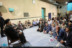 دیدار برگزیدگان هجدهمین کنگره پرسش مهر ریاست جمهوری با یادگار امام