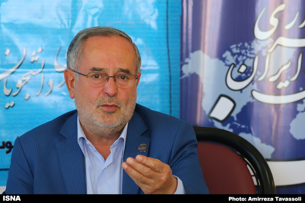 بی‌مقدار: اگر در انتخابات شرکت نکنیم، به موقعیت بین المللی ایران لطمه وارد می‌شود